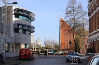 RABO-driehoek als een zeil aan de mast - Damsterkade Oosterhavenbrug Groningen 7 april 2020