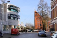 Scheepsmast met RABO-zeil? Damsterkade-Oosterhaven(-brug)-Europaweg  april 2020