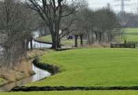 Slingerend Aduarderdiep Nieuwbrugsterweg bij Nieuwklap 2012